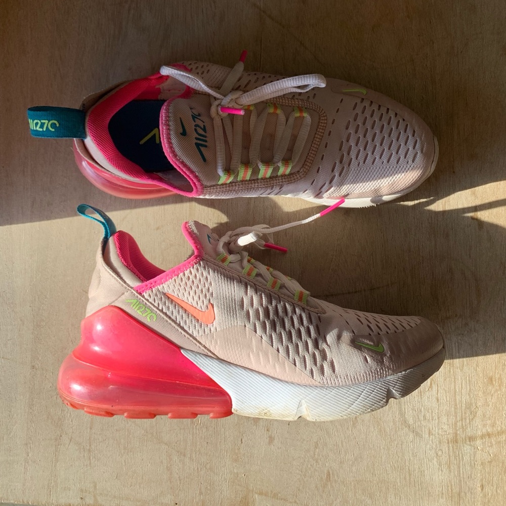 Women’s Nike air max 270